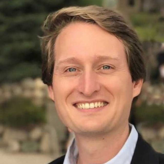 Photo of Gonzalo Vazquez-Bare